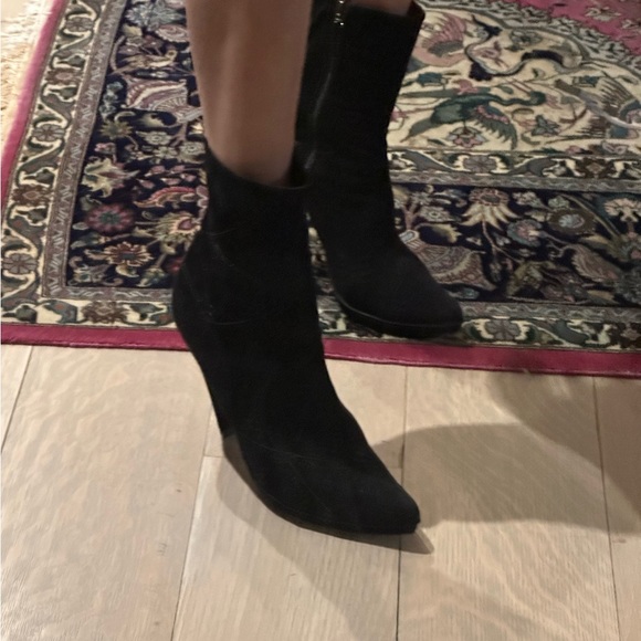 Black Suede Heel Boots! - Picture 5 of 5